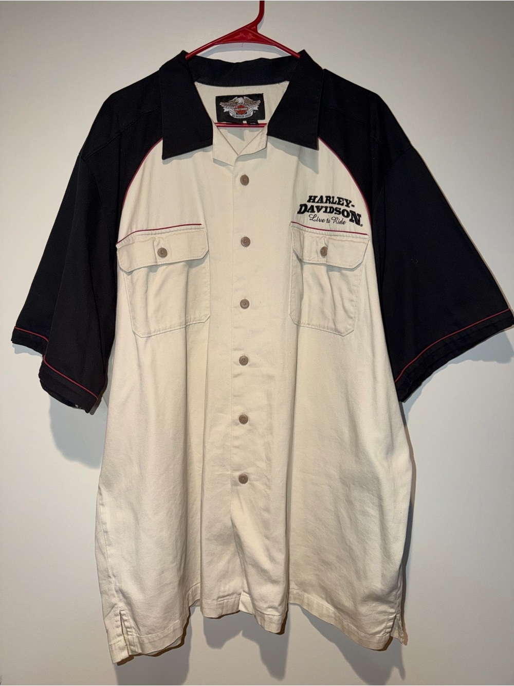 Harley-Davidson Two-Tone Short-Sleeve Button-Up Shirt in Cream and Black